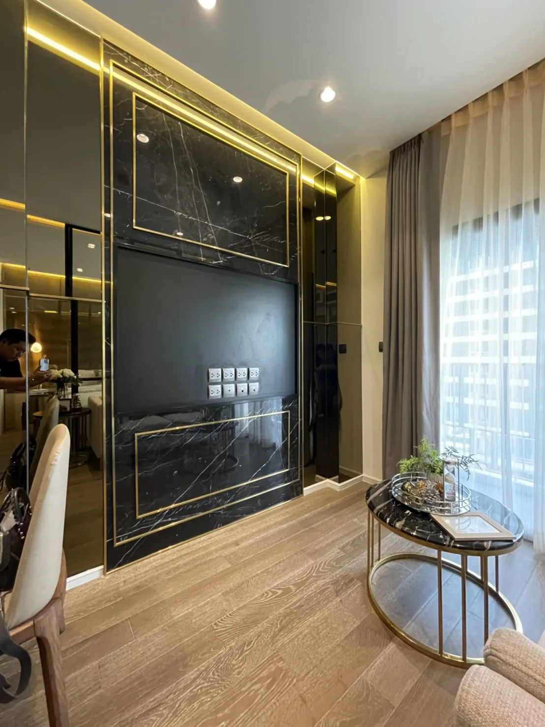 Property photos for MUNIQ Sukhumvit 23