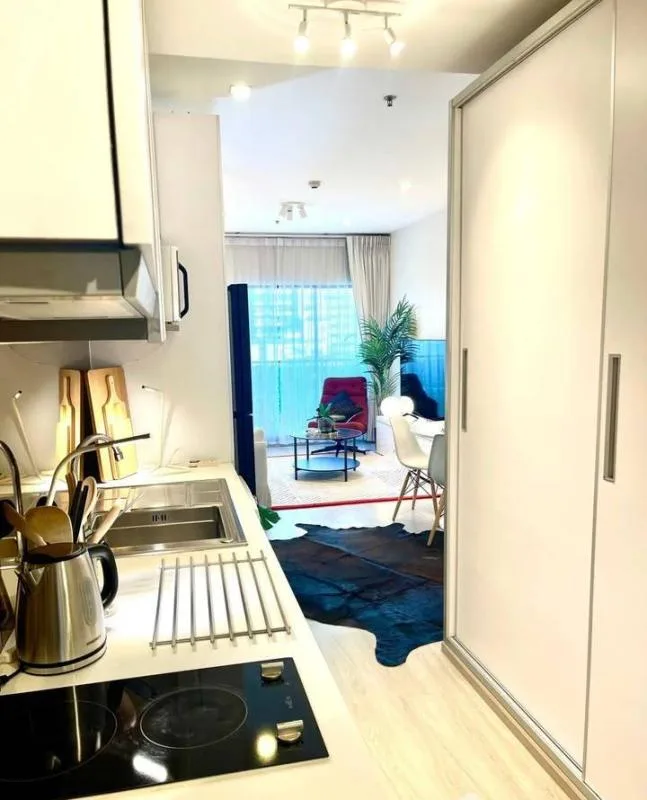 Property photos for Noble Refine