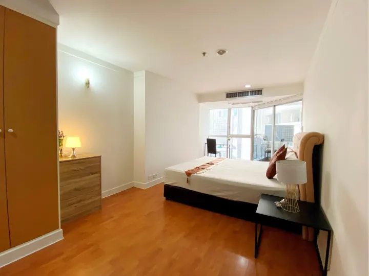Property photos for The Waterford Diamond