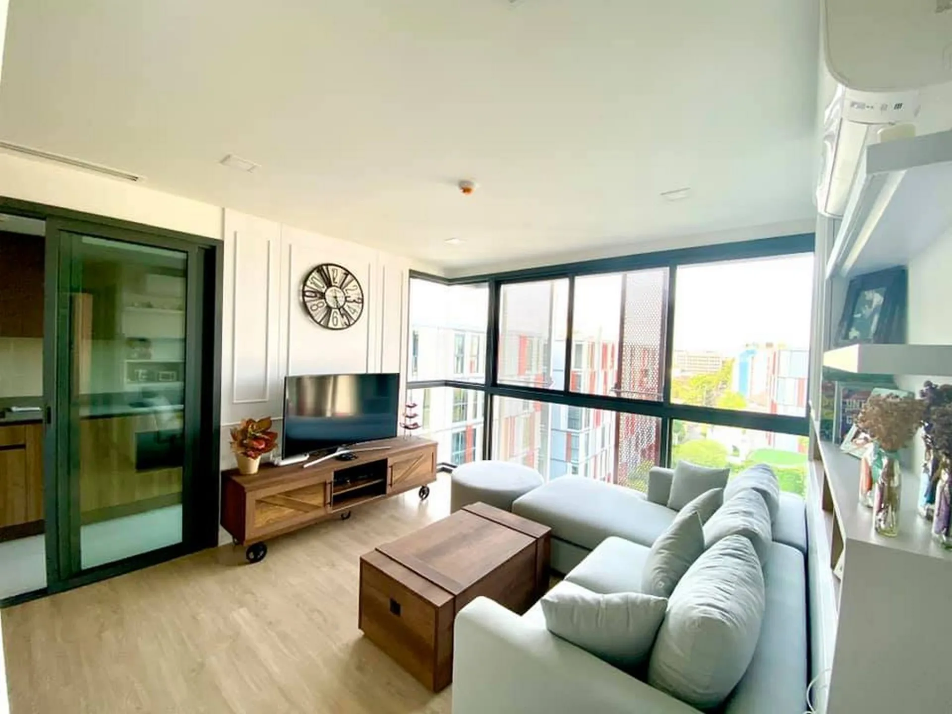 Property photos for Taka Haus Ekamai 12