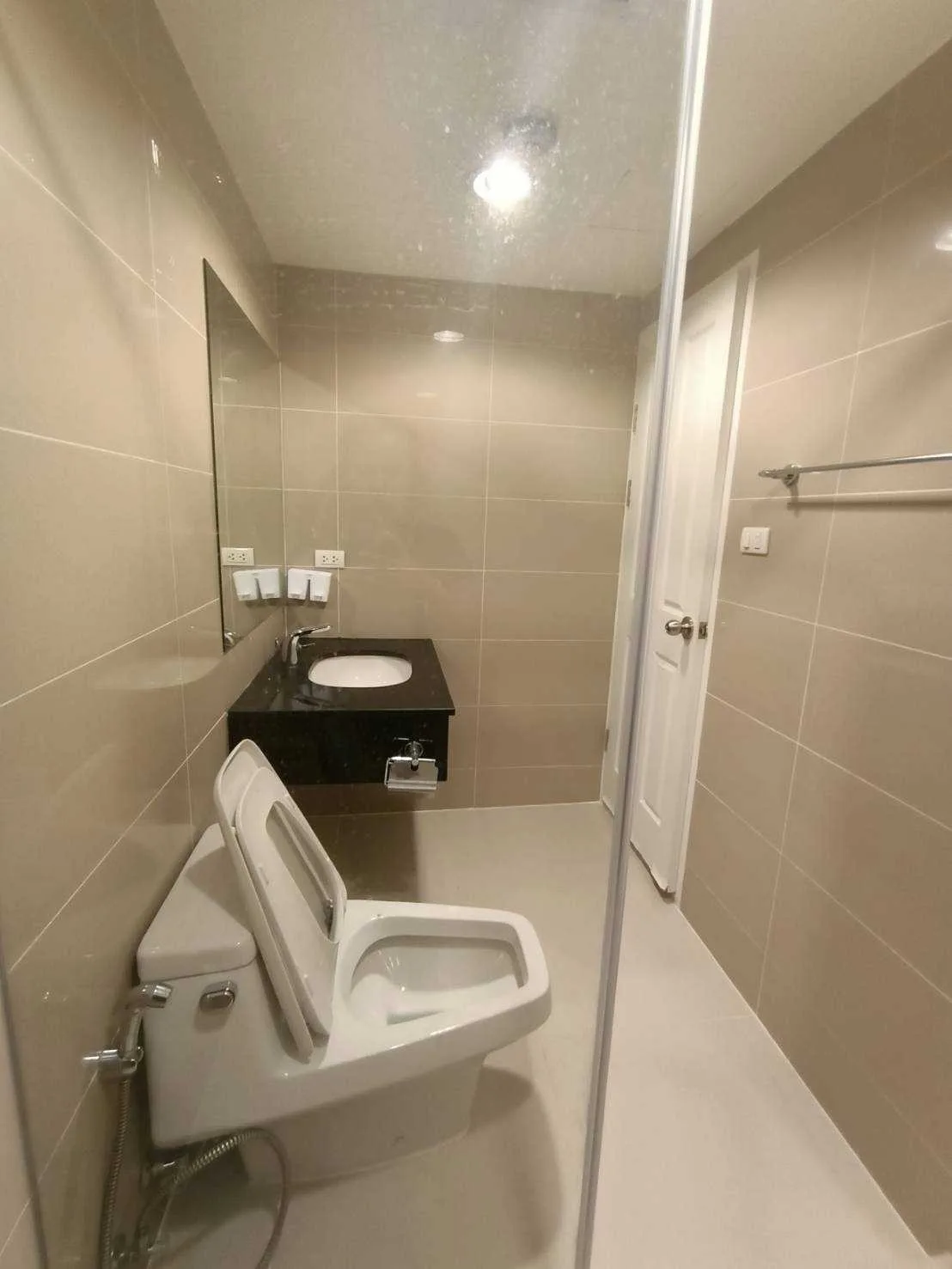 Property photos for Belle Grand Rama 9