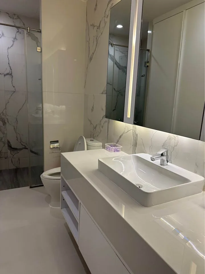 Property photos for Noble Ploenchit