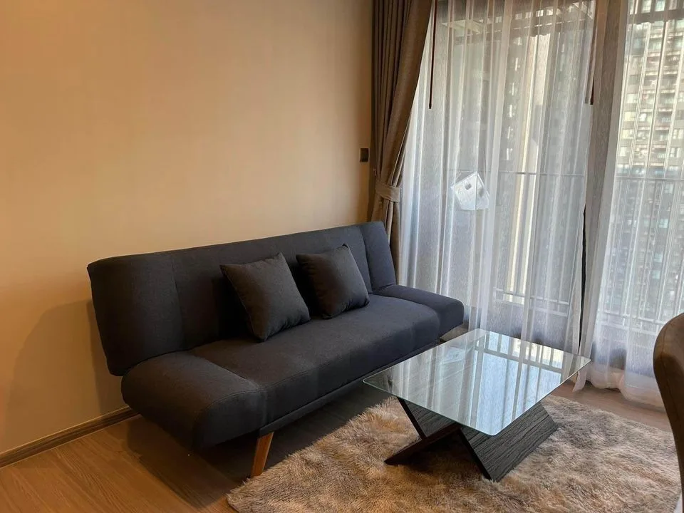 Property photos for Life Asoke Hype