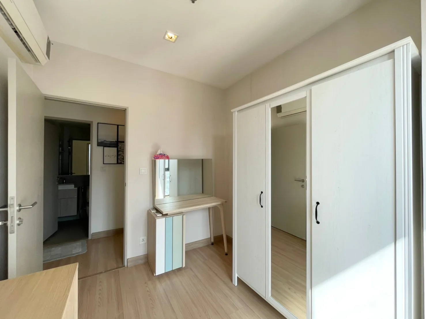 Property photos for Ideo Q Phayathai