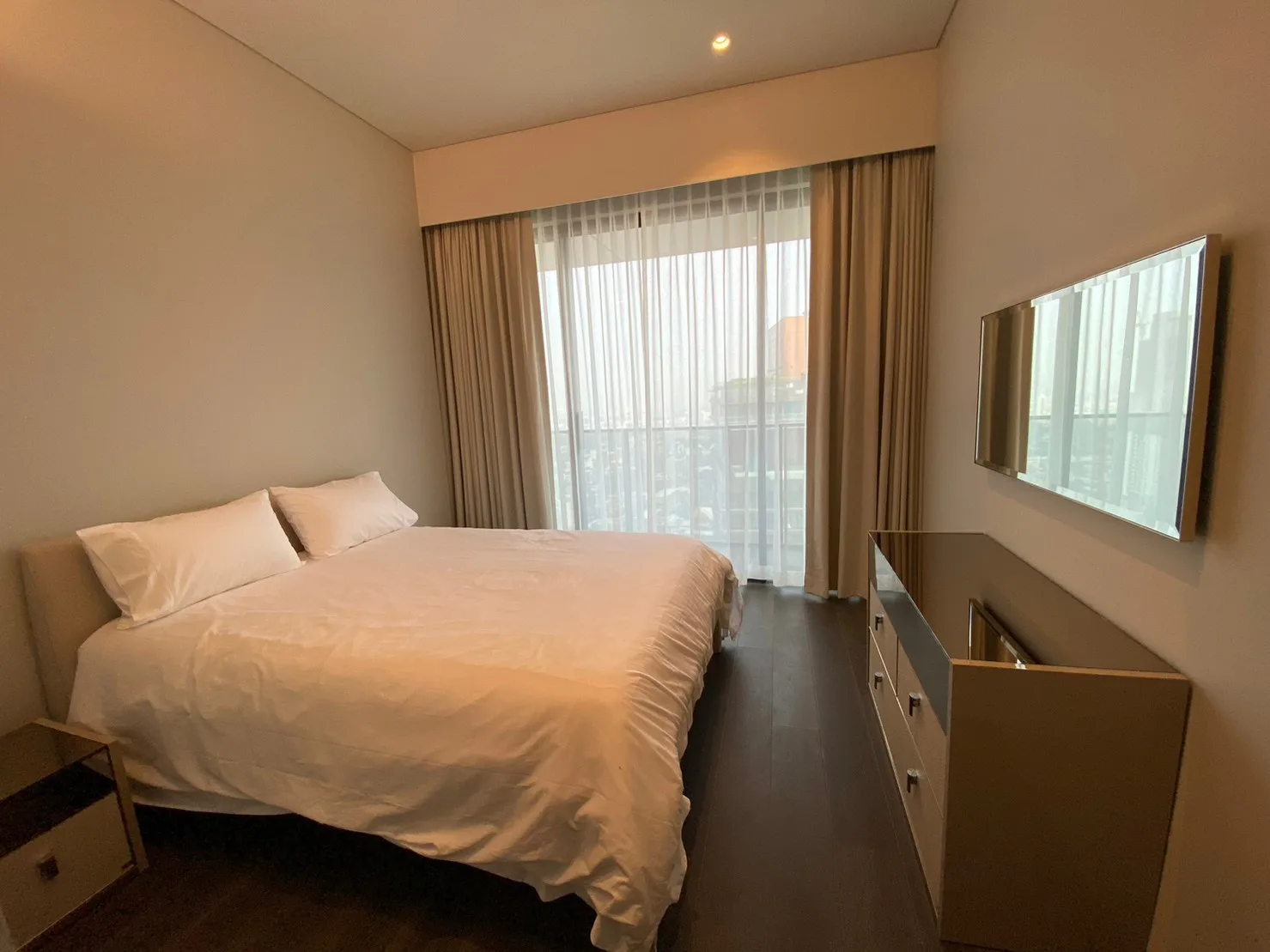 Property photos for Tela Thonglor