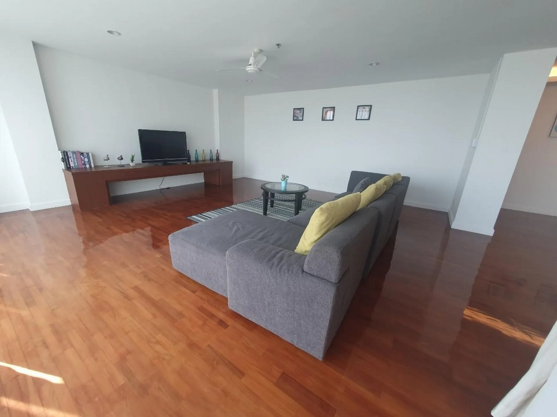 Property photos for Sathorn Gallery Residences