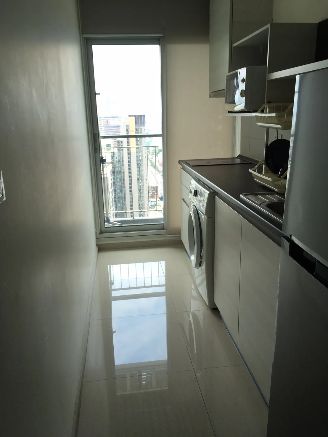 Property photos for Life Ratchadapisek