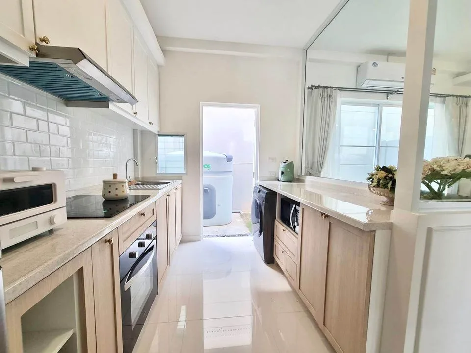Property photos for Indy Bangna Km.7