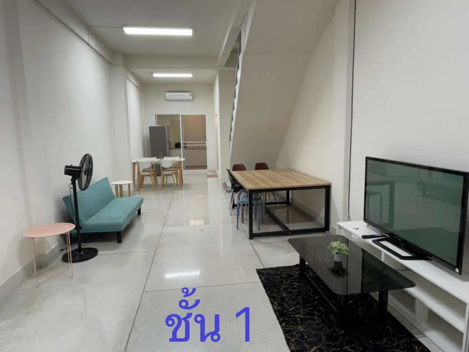 Property photos for Single House Suk. 65