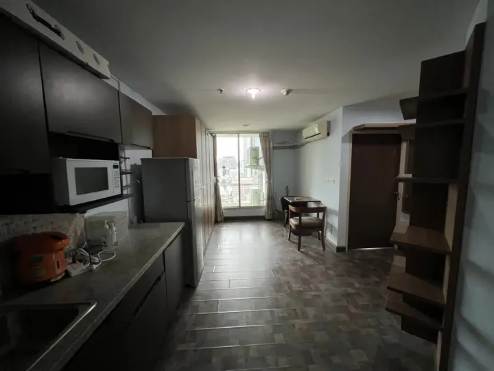 Property photos for Baan Pathumwan