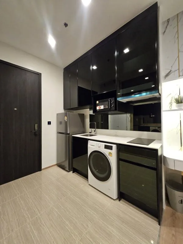 Property photos for Noble Around Ari