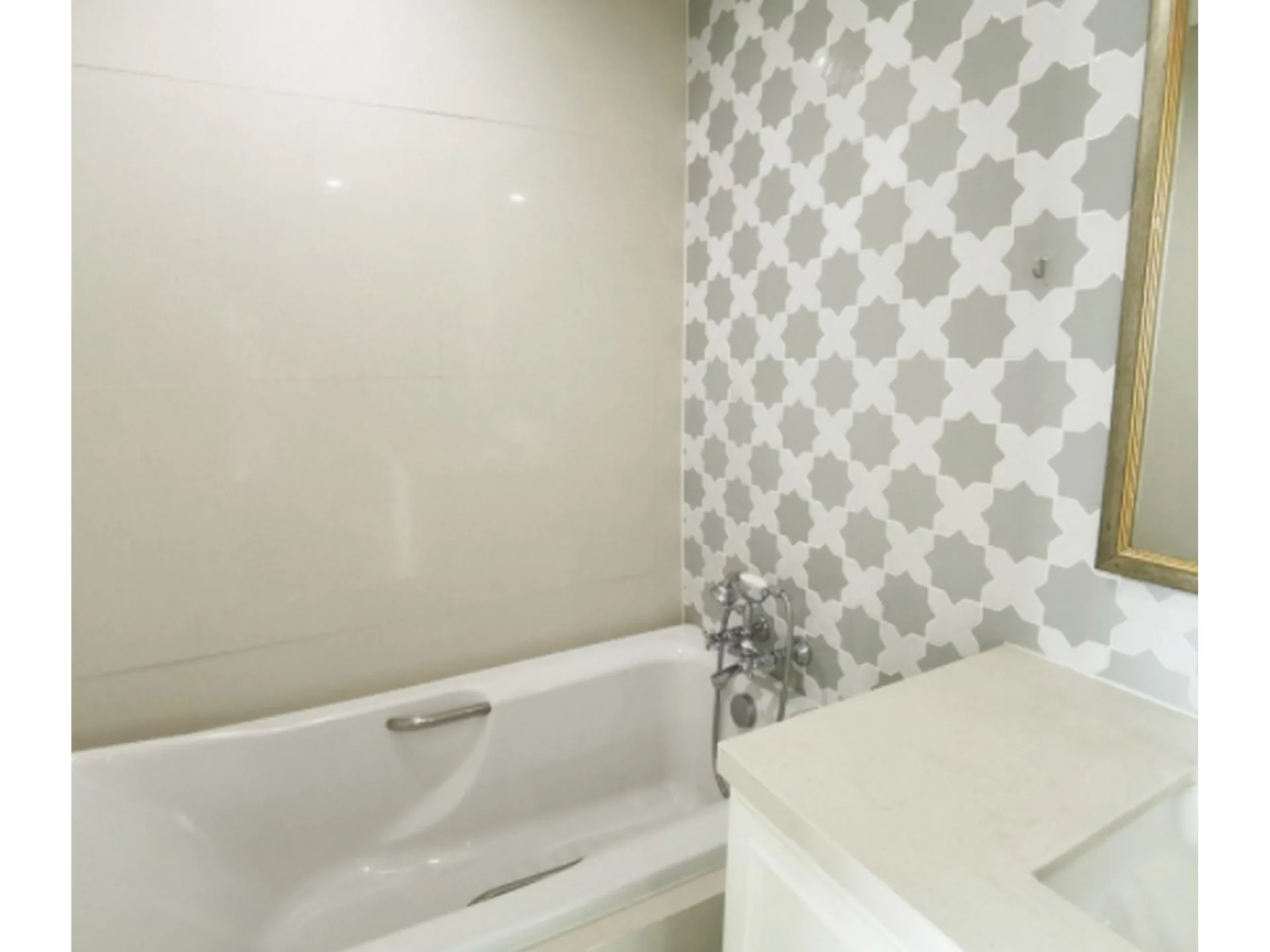 Property photos for Aguston Sukhumvit 22
