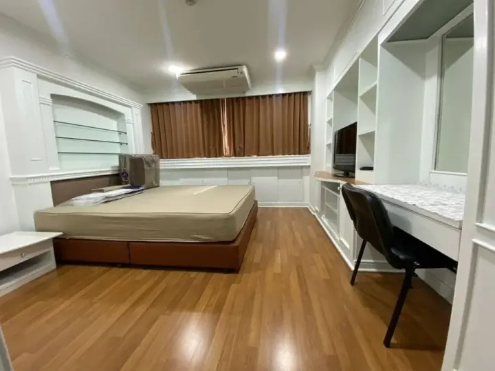 Property photos for Supalai Place