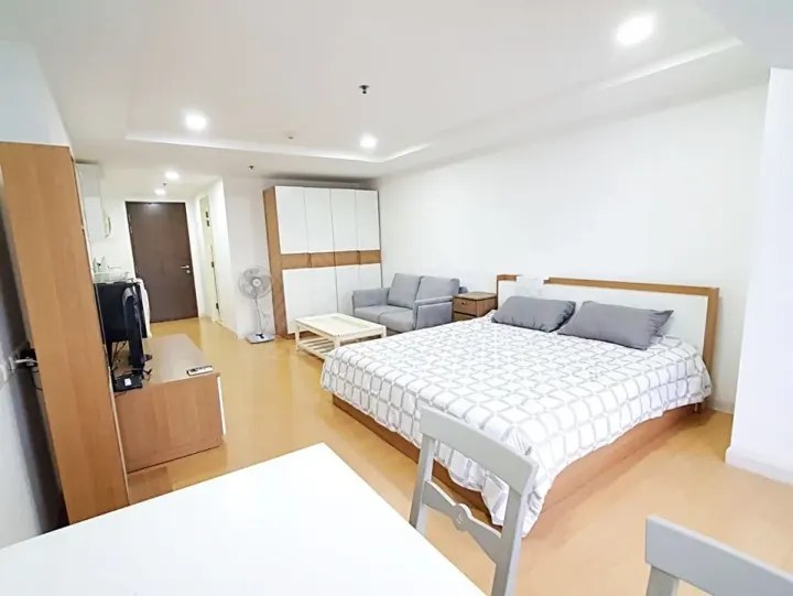 Property photos for The Trendy Condominium