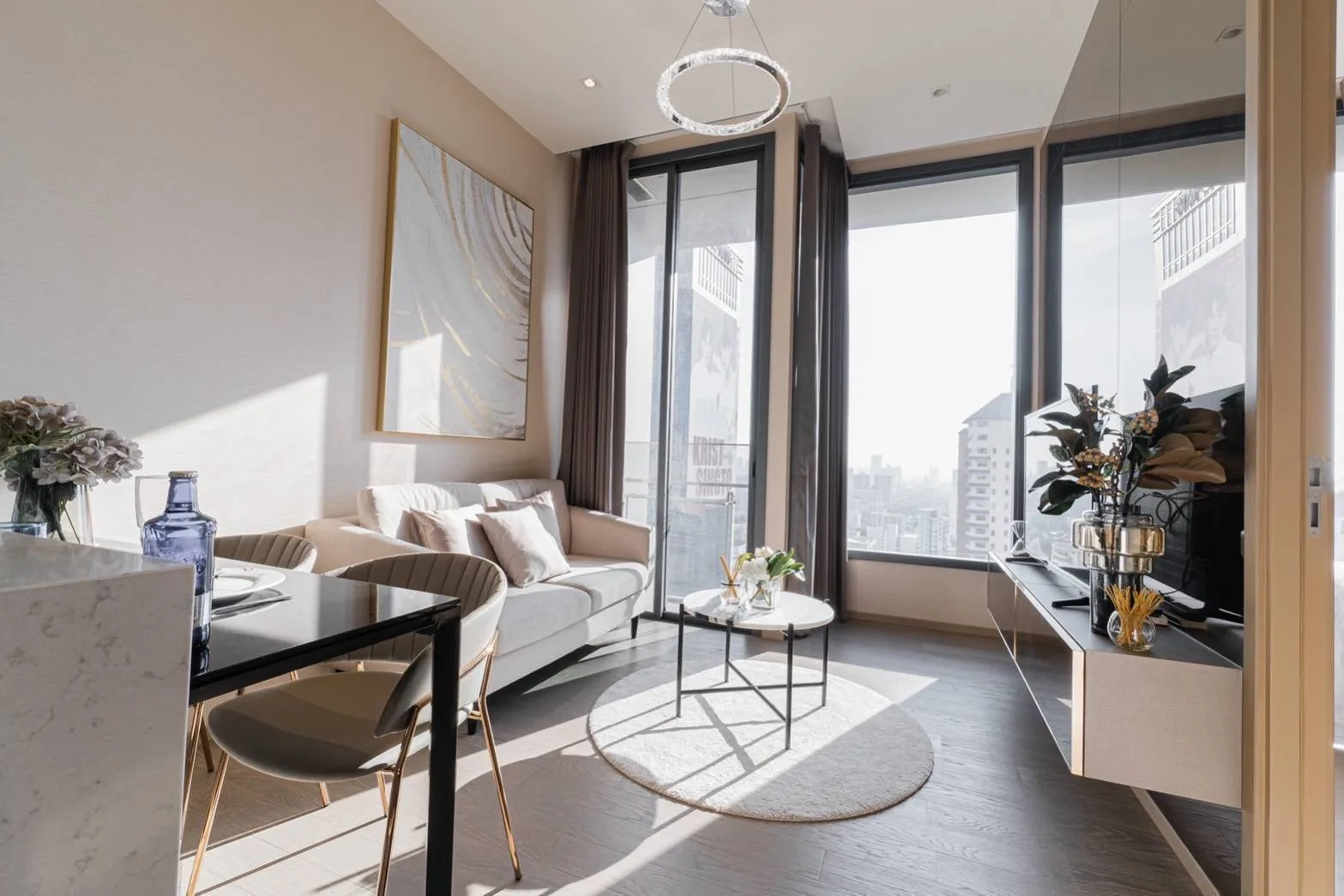 Property photos for The Esse Asoke