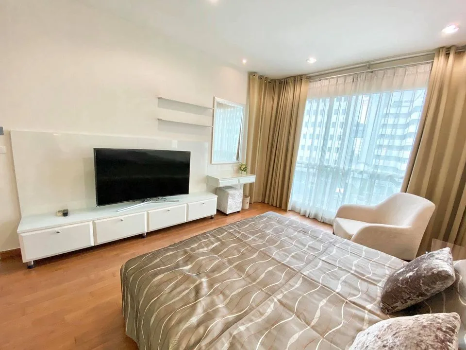 Property photos for The Address Chidlom