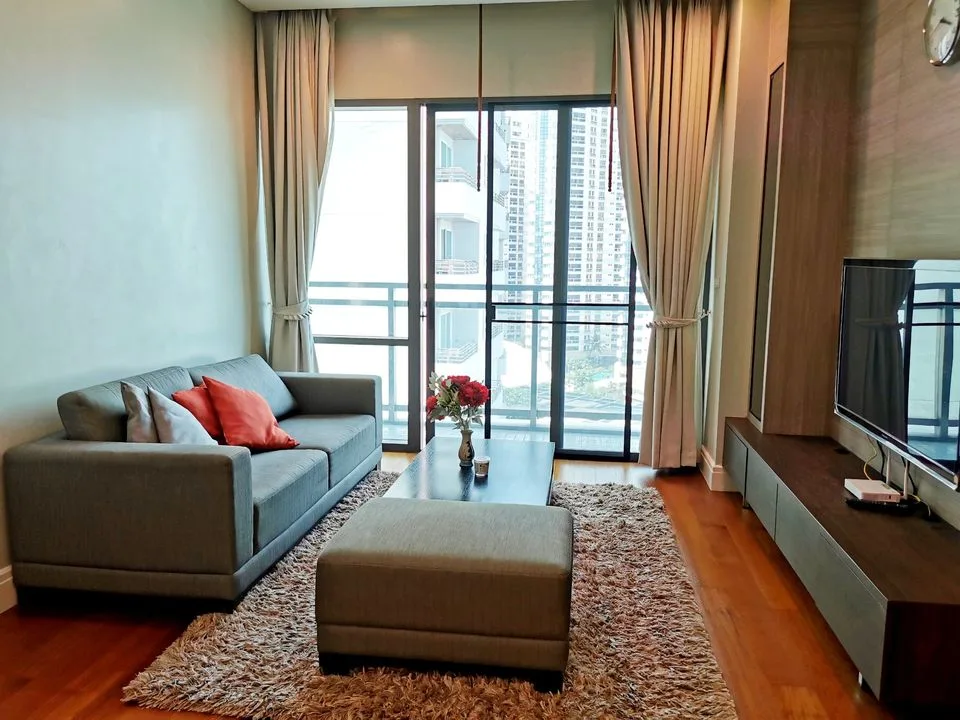 Property photos for The Room Sukhumvit 69