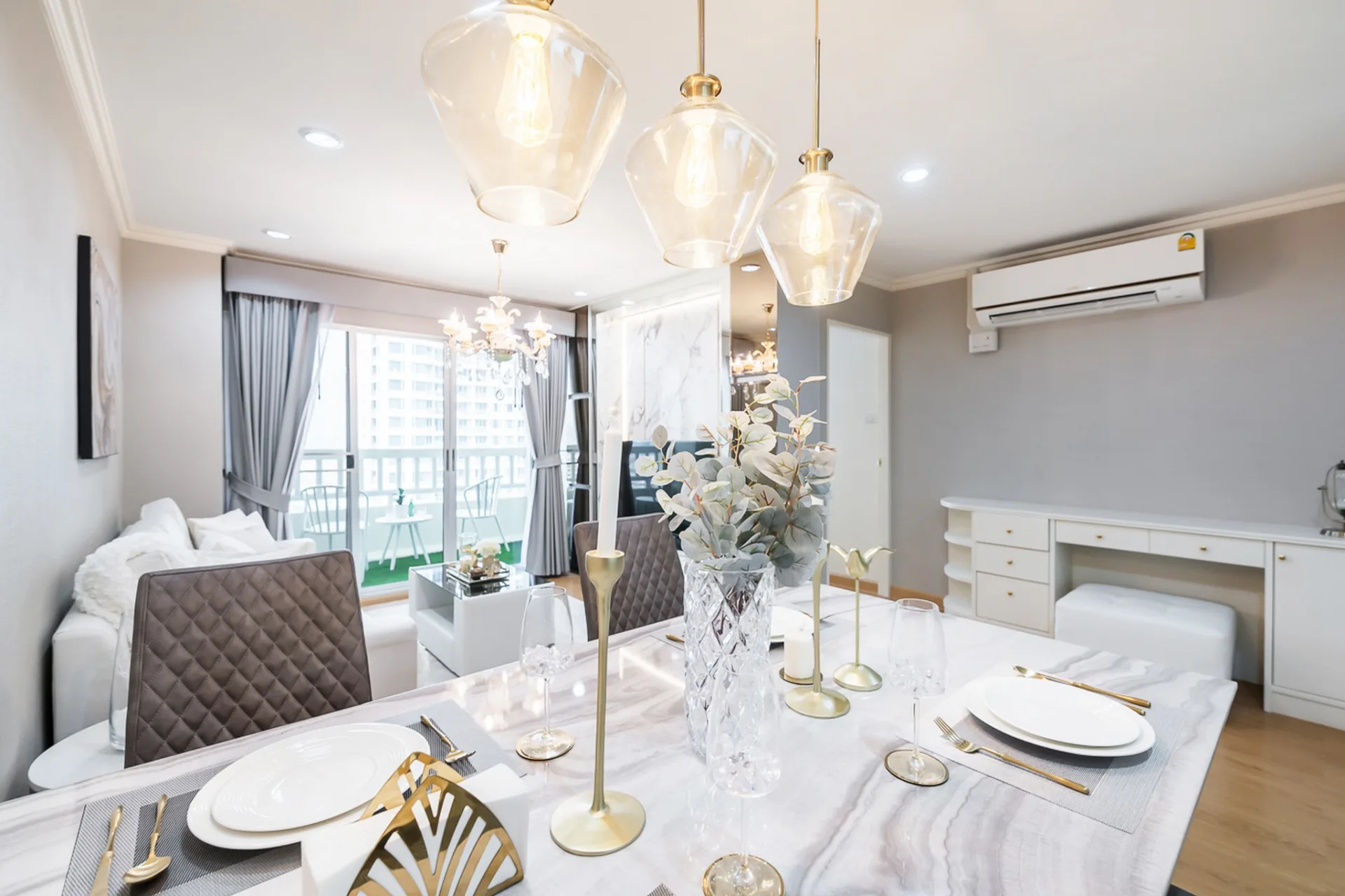 Property photos for Petch 9 Tower