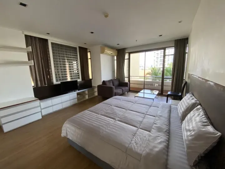 Property photos for Nantiruj Tower