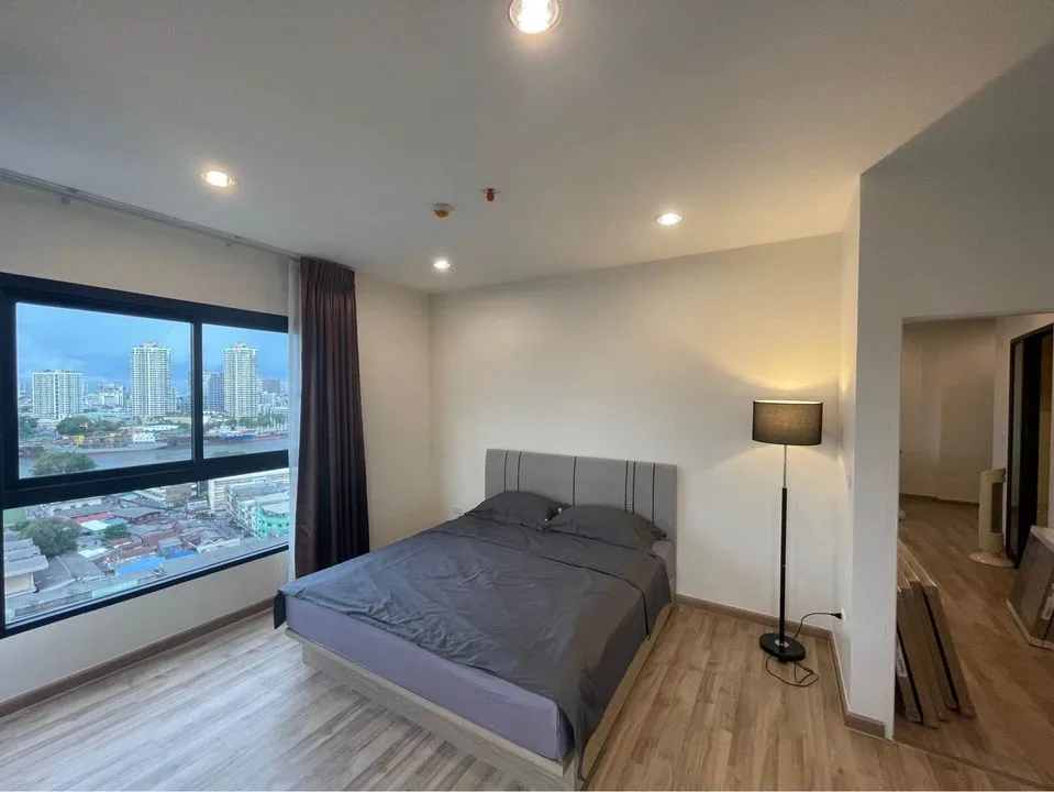 Property photos for Niche Mono Charoen Nakorn