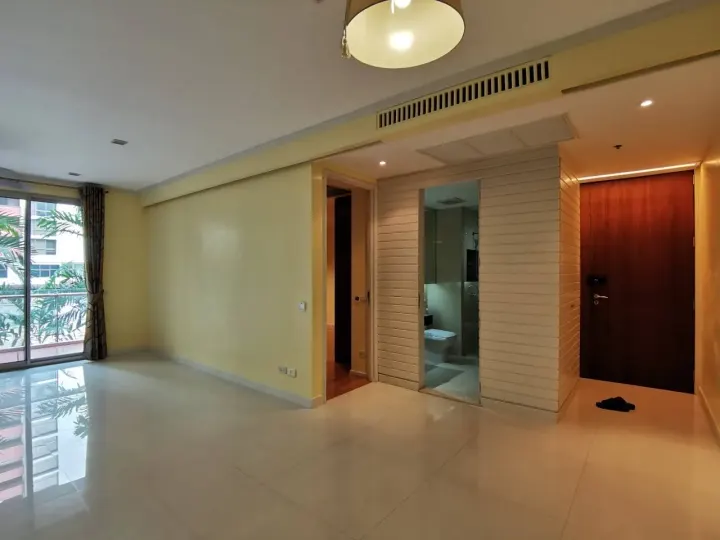 Property photos for The Legend Saladaeng