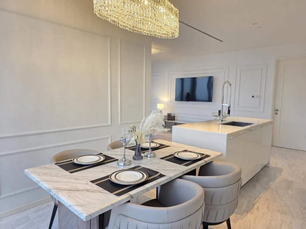 Property photos for Four Seasons Private Residences