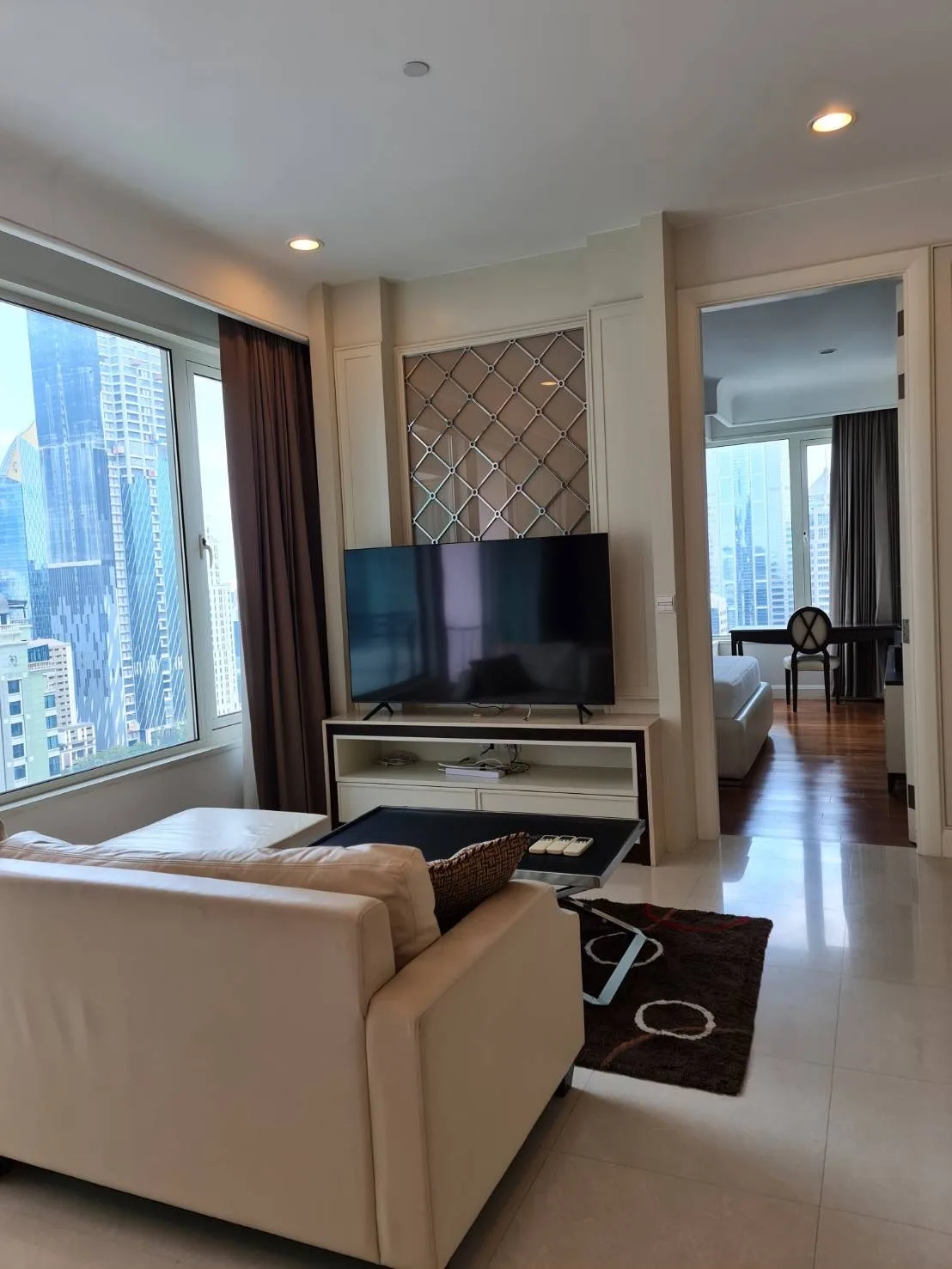 Property photos for Q Langsuan