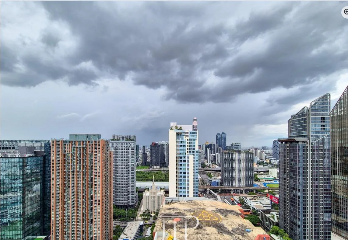 Property photos for The Lofts Asoke