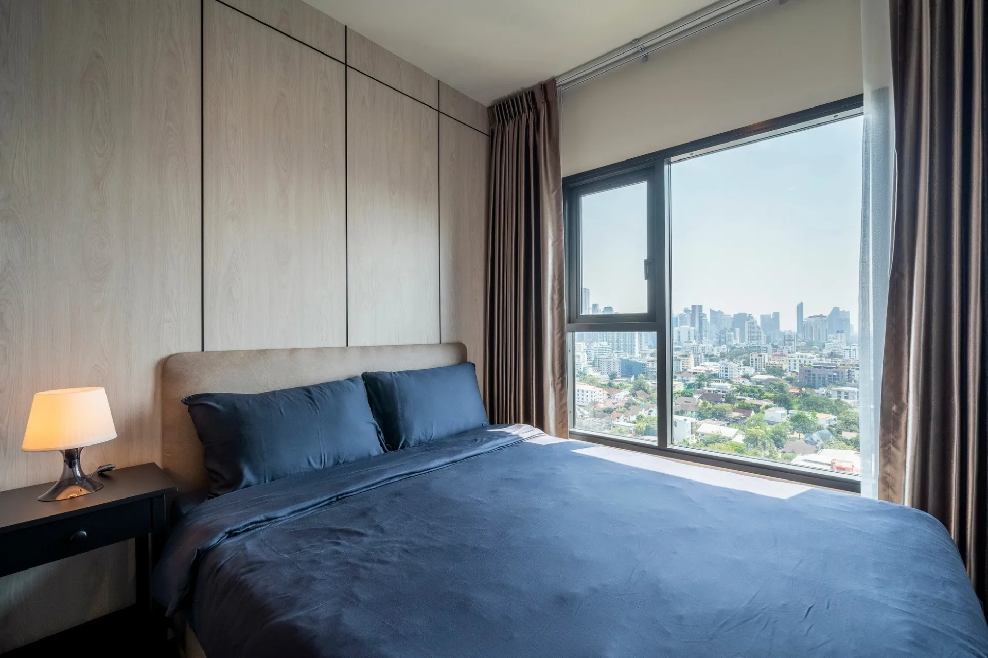 Property photos for The Base Phetchaburi-thonglor