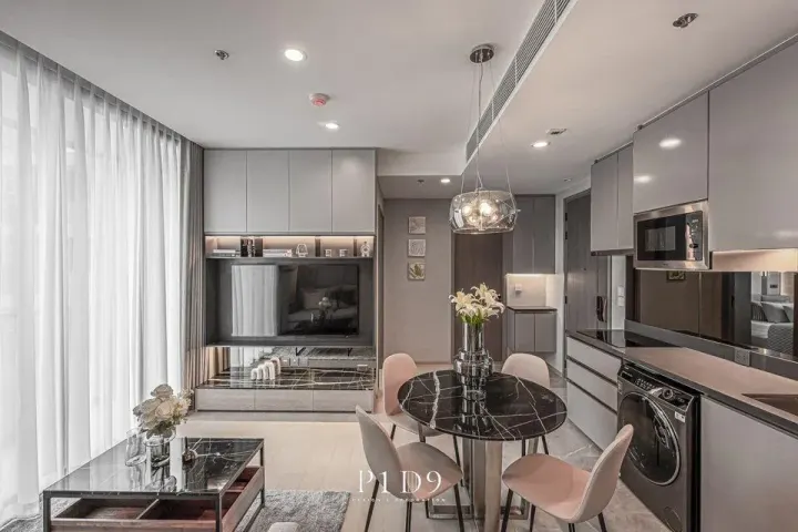 Property photos for The Extro Phayathai-rangnam