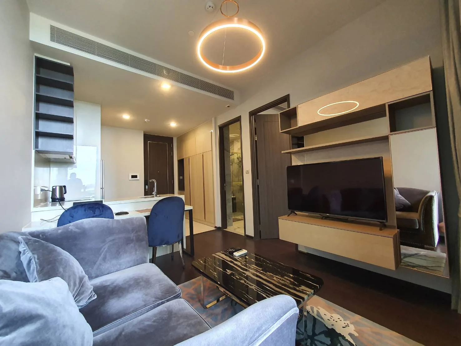 Property photos for Laviq Sukhumvit 57
