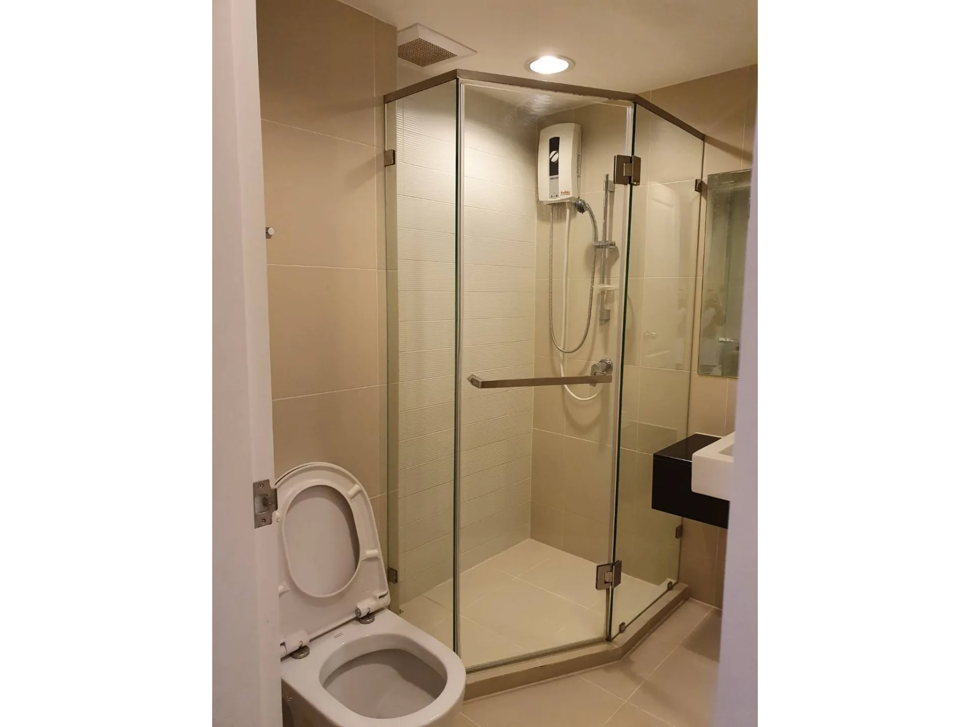 Property photos for Belle Grand Rama 9