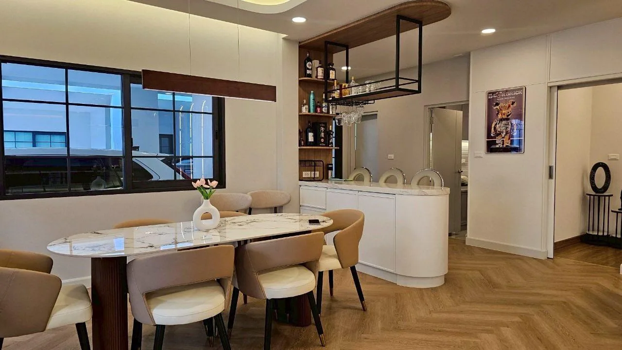Property photos for Centro Bangna - Km.7
