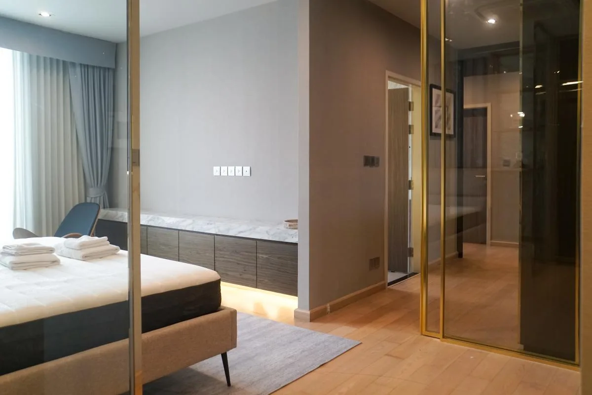 Property photos for Arna Ekamai