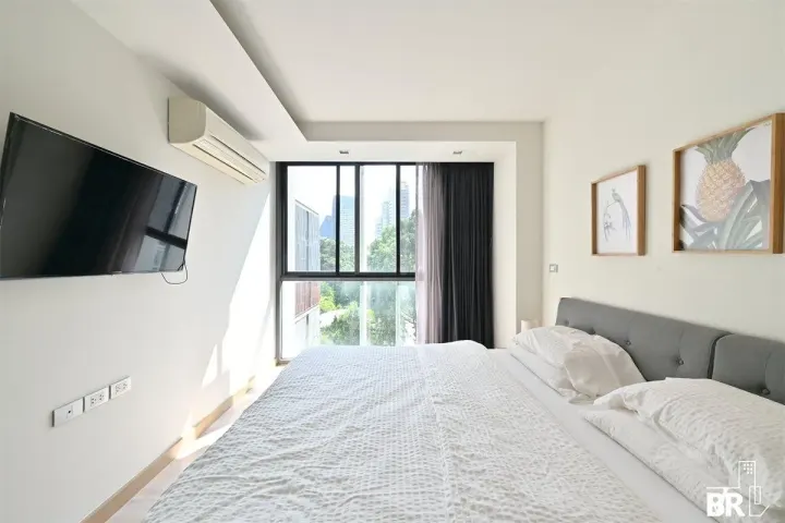 Property photos for Via 49
