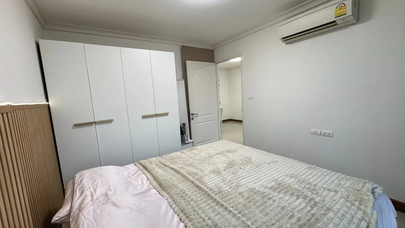 Property photos for Chateau In Town Phaholyothin 11