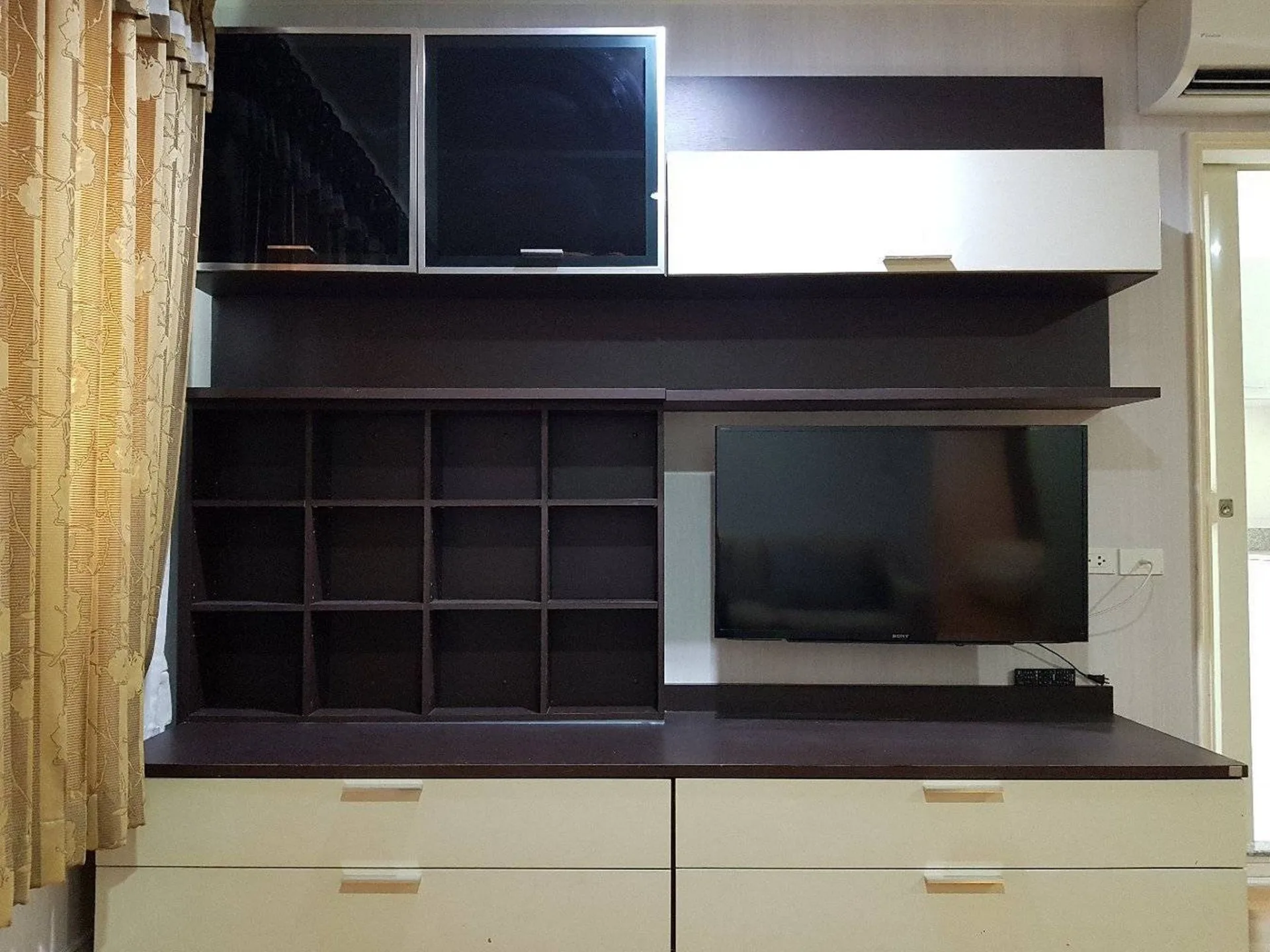 Property photos for Lumpini Place Phahol - Saphankhwai
