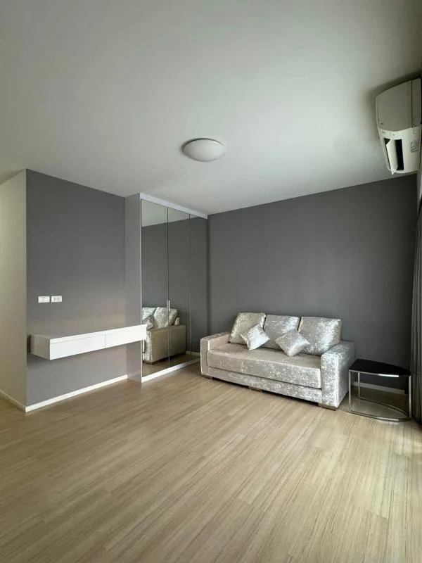 Property photos for Baan Klang Muang Sukhumvit 77