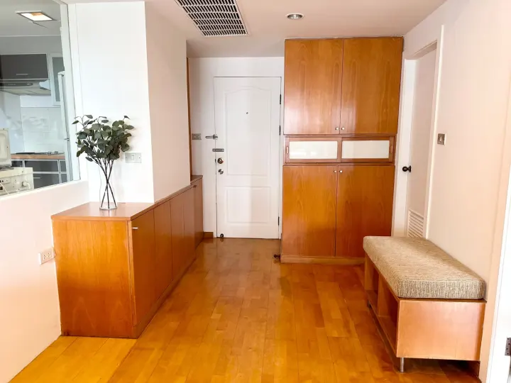 Property photos for The Royal Place 2