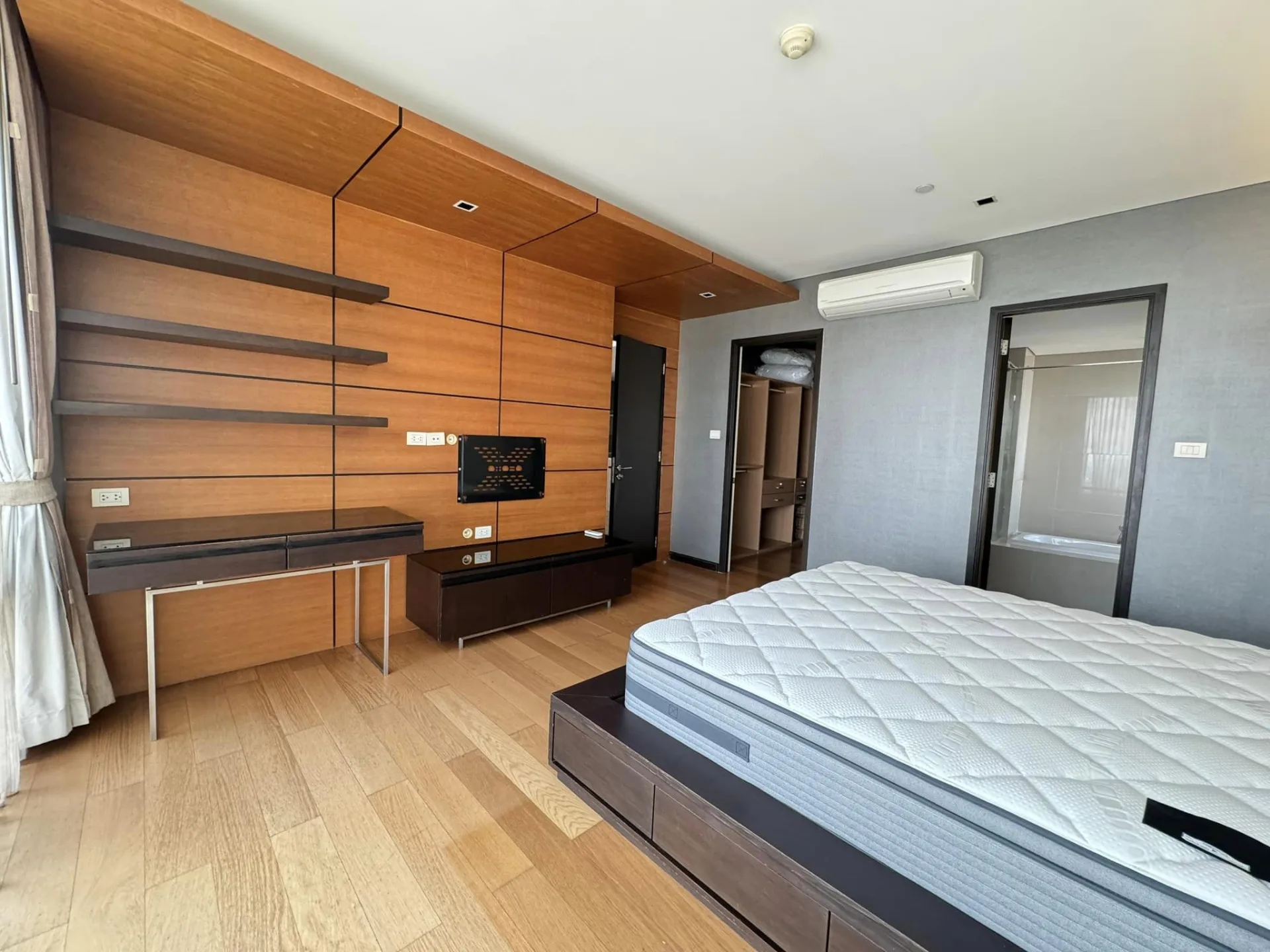 Property photos for Fullerton