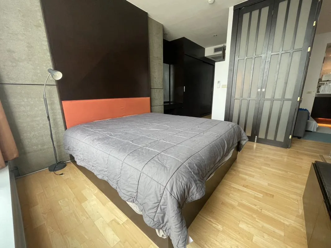 Property photos for Baan Sathorn Chaopraya