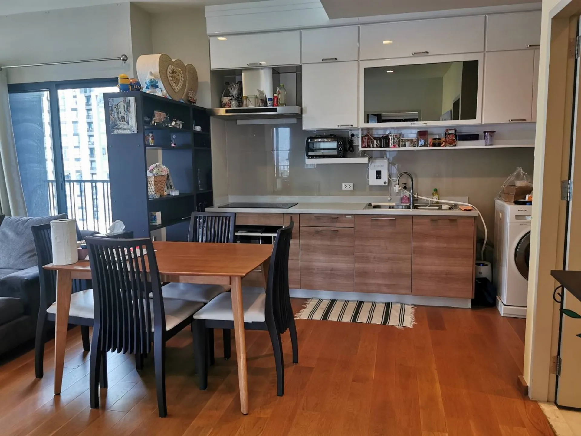 Property photos for Noble Reveal