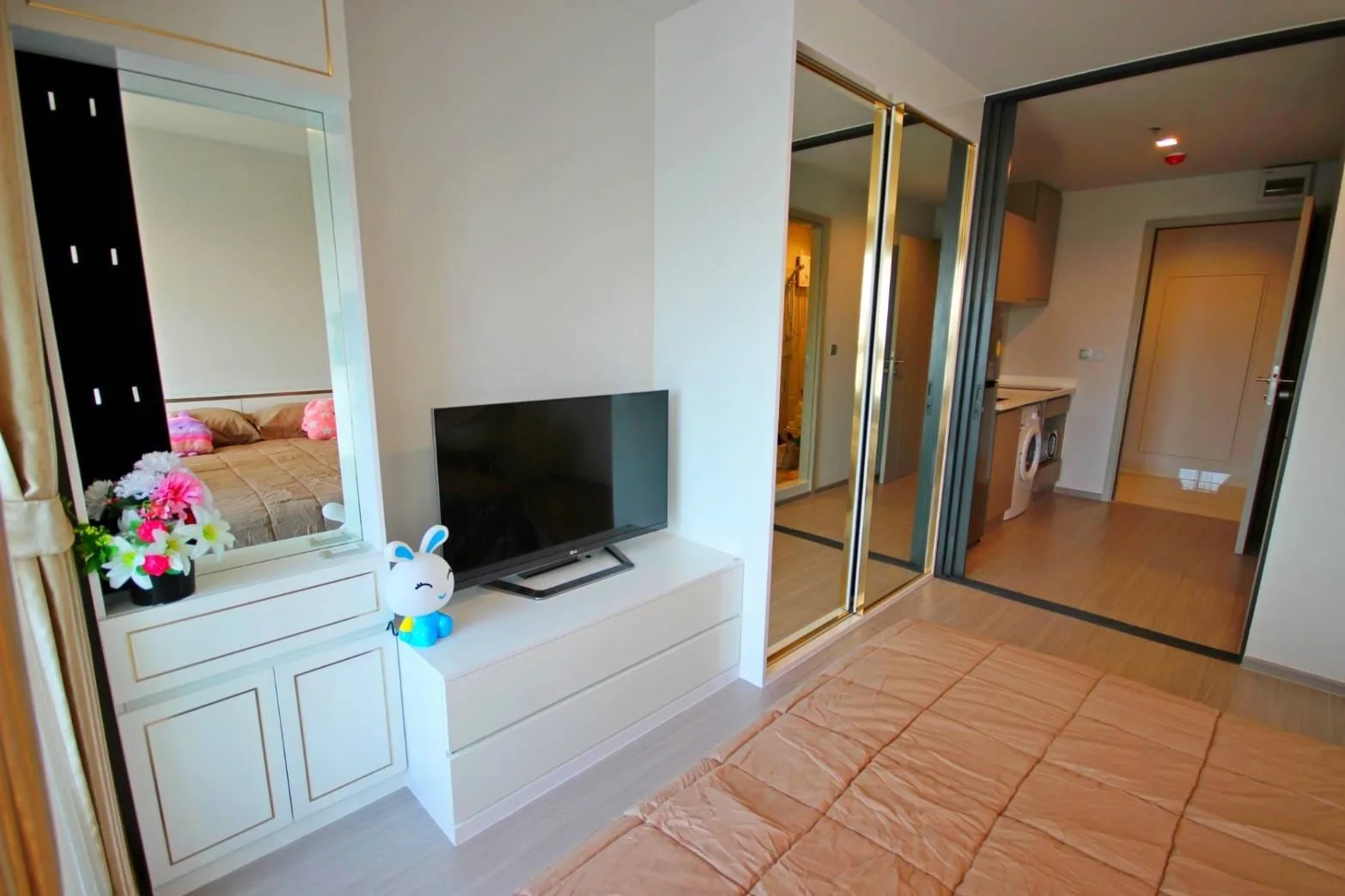 Property photos for Life Ladprao