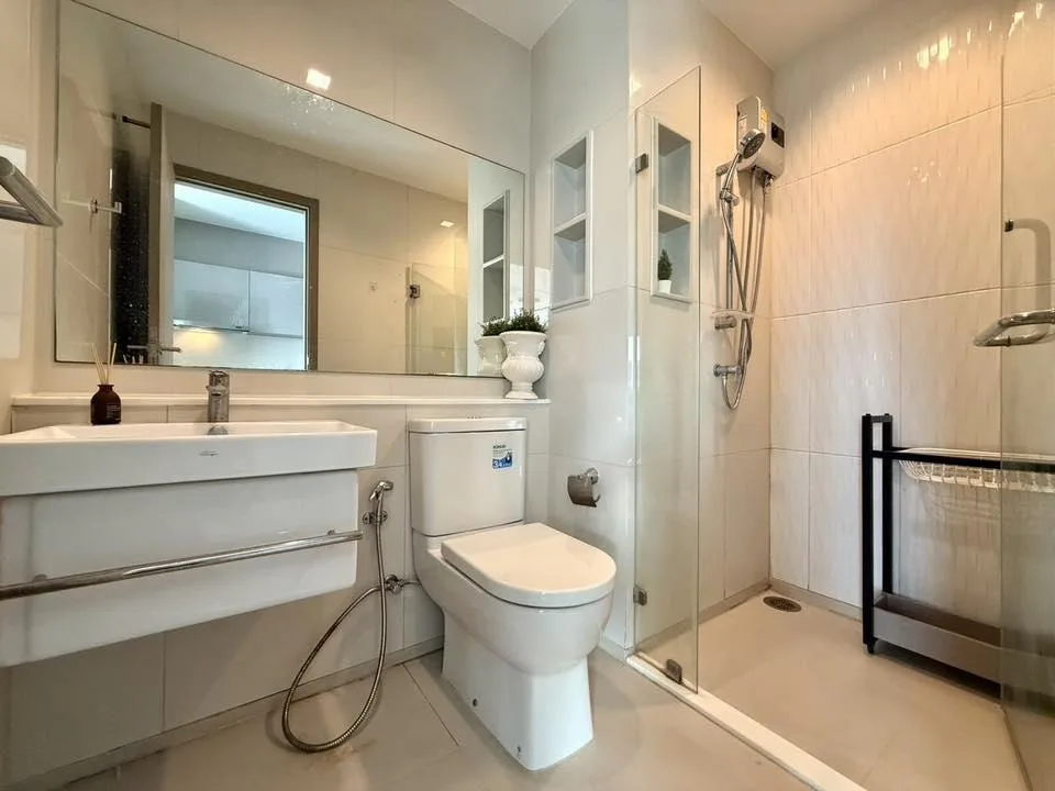 Property photos for LIFE Asoke - Rama 9