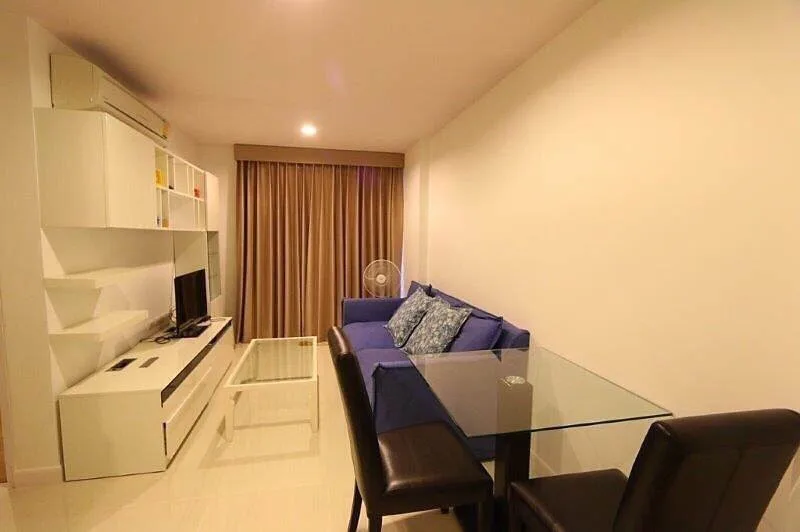 Property photos for Silk Phaholyothin 9