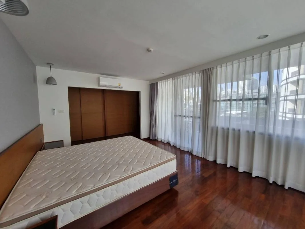 Property photos for The Pearl 49