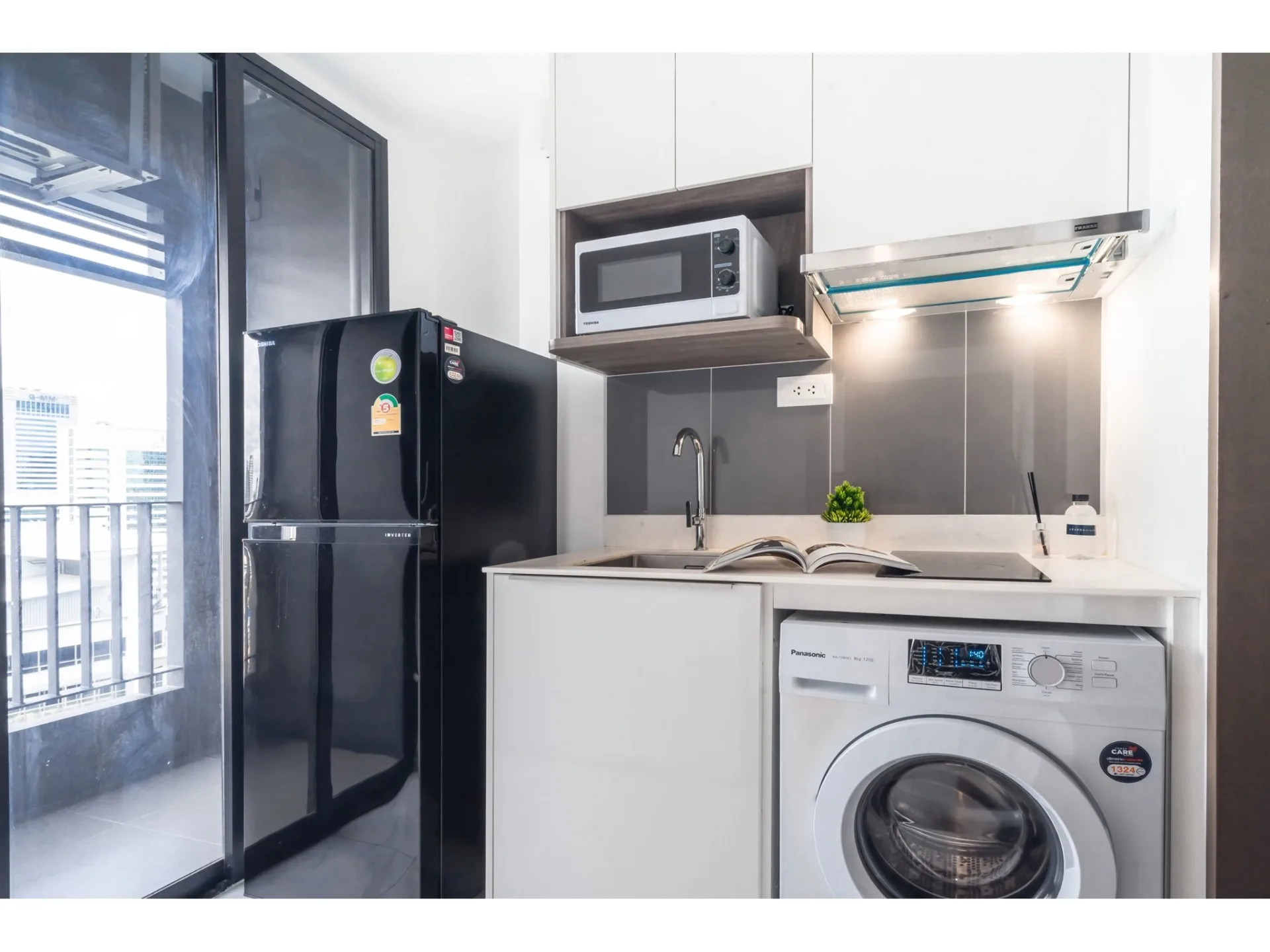 Property photos for Ideo Mobi Asoke
