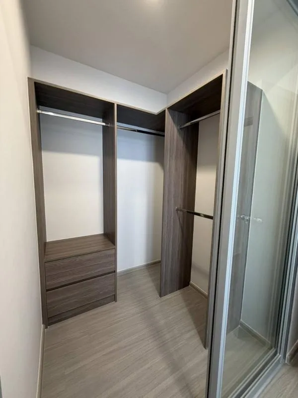 Property photos for The Parkland Phetkasem 56