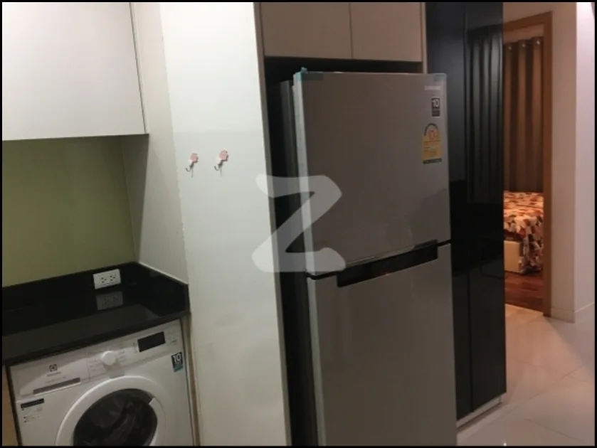 Property photos for Circle Condominium