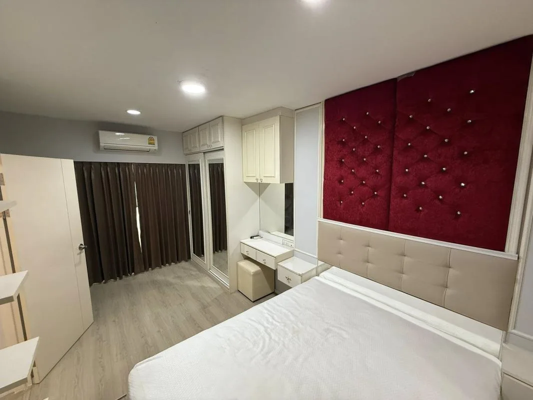 Property photos for Baan Klang Muang Sukhumvit 77